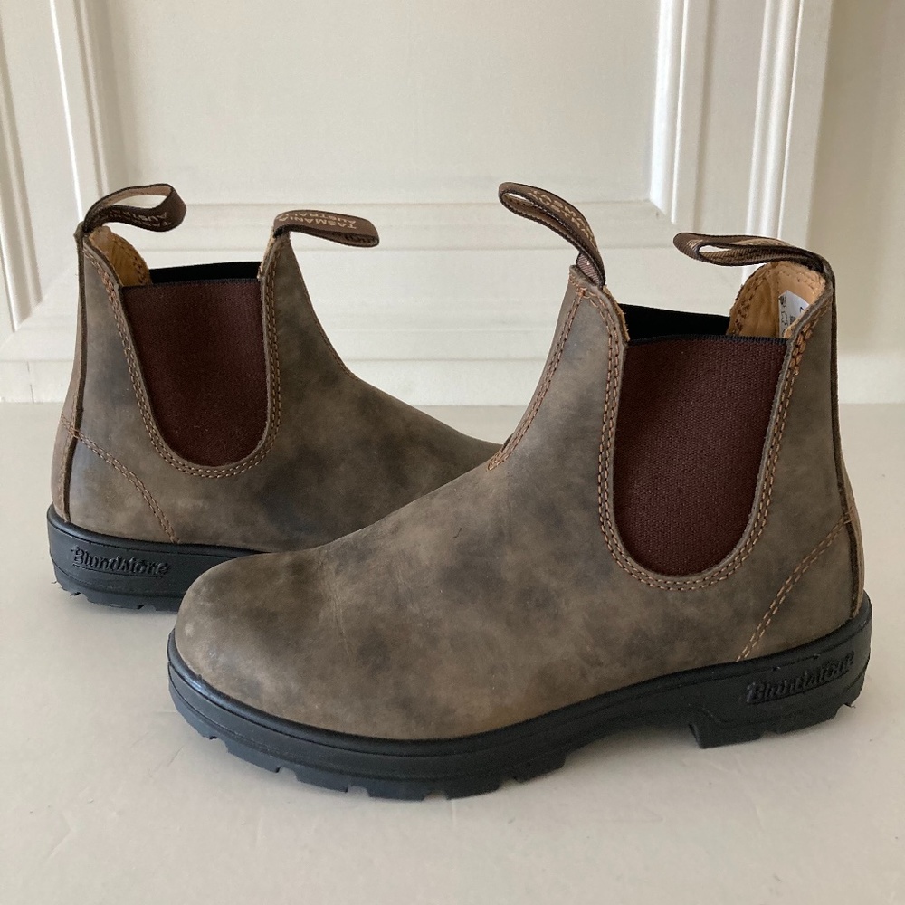 NWOT Blundstone 550 Chelsea Boots In Cocoa Sz 6